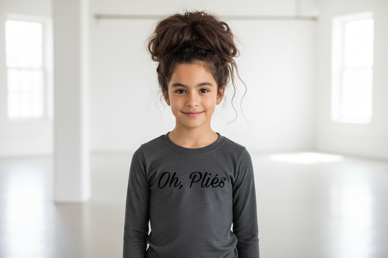#6 - Dark heather grey - 10yo Hispanic girl